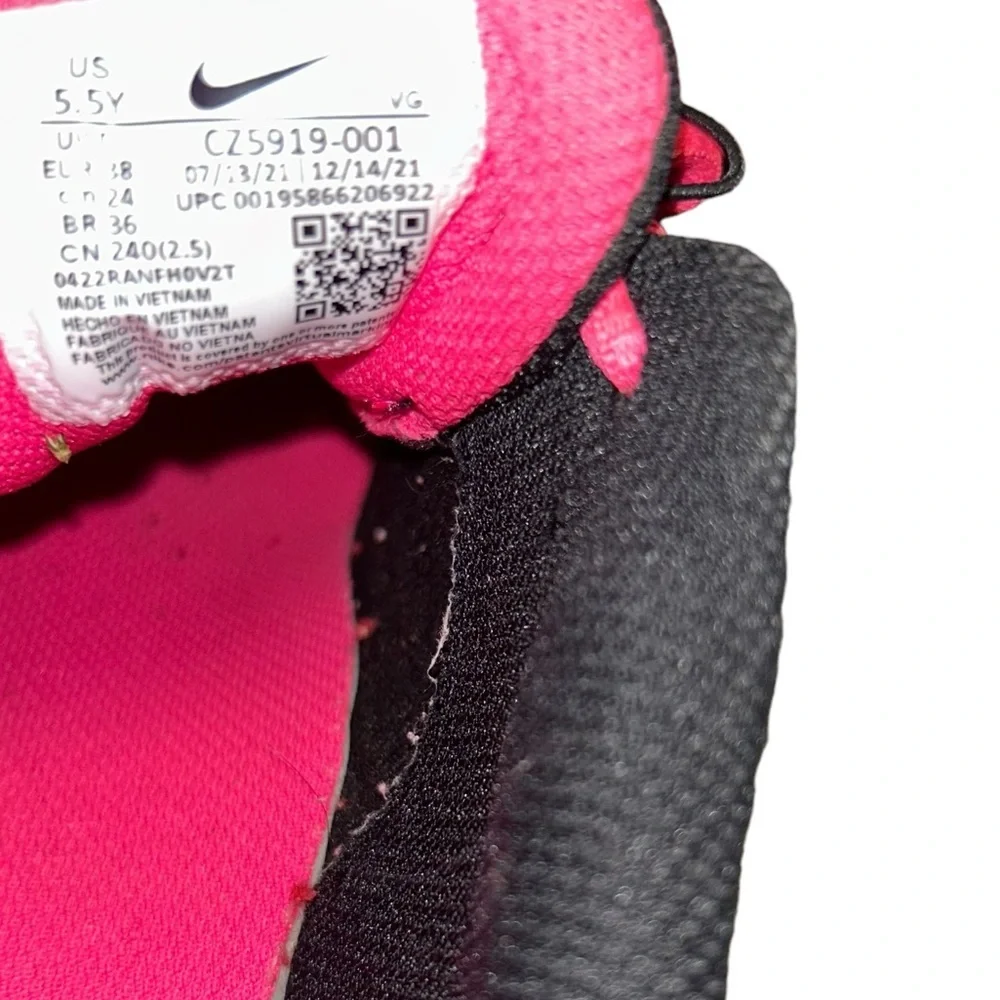 NIKE GIRLS HYPERDIAMOND KEYSTONE pink black softball cleats size 5.5y youth